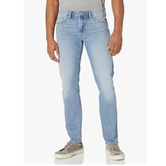 NWT Gap Mens Slim Taper Jeans in Gapflex Stretch Light Wash Size 30 x 28 - Picture 1 of 15